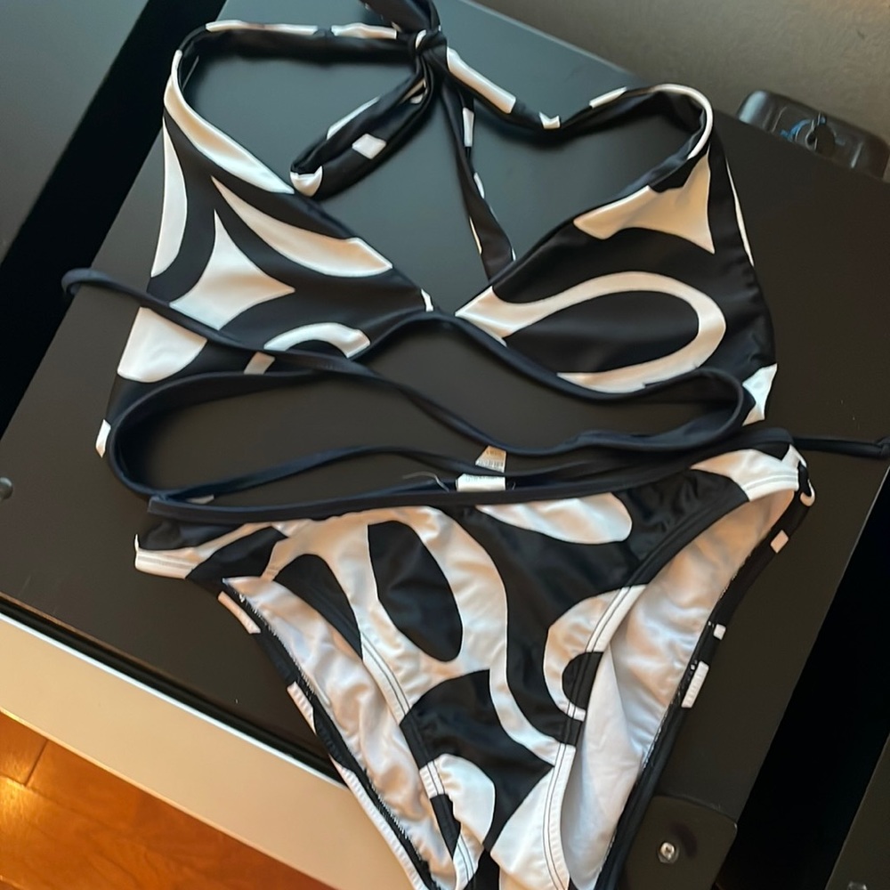 Reversible Top Bikini